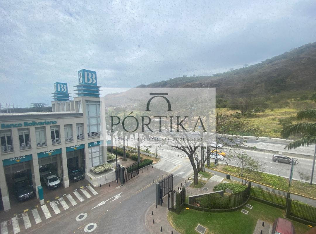 Venta de Oficina - Vista San Eduardo - Ceibos, Guayas — imagen 2