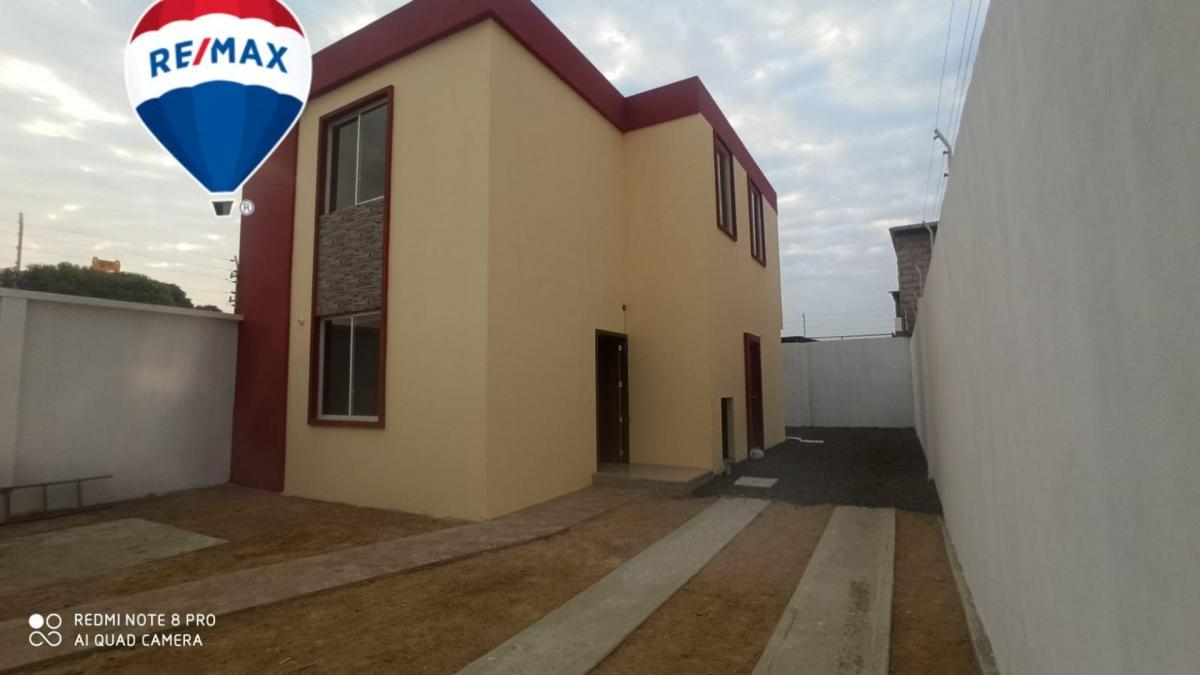 Venta de Casa Zona Norte Manta, Manabí — imagen 9