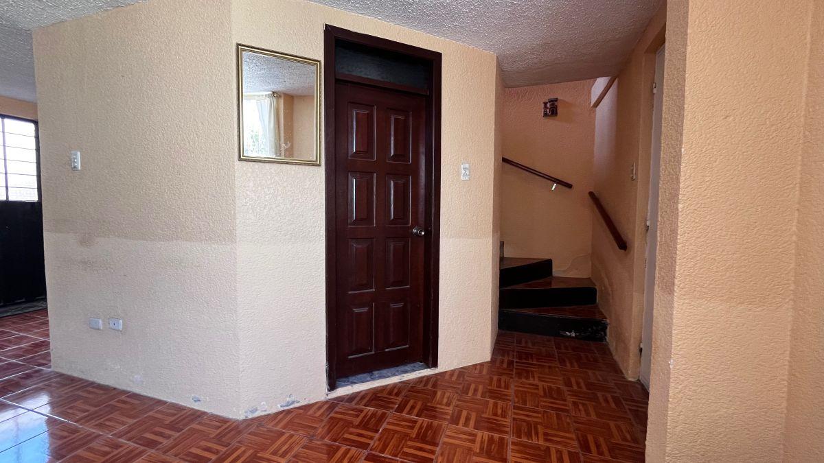 Venta de Casa en Mitad del Mundo en 49.999 de Oportunidad! — imagen 4