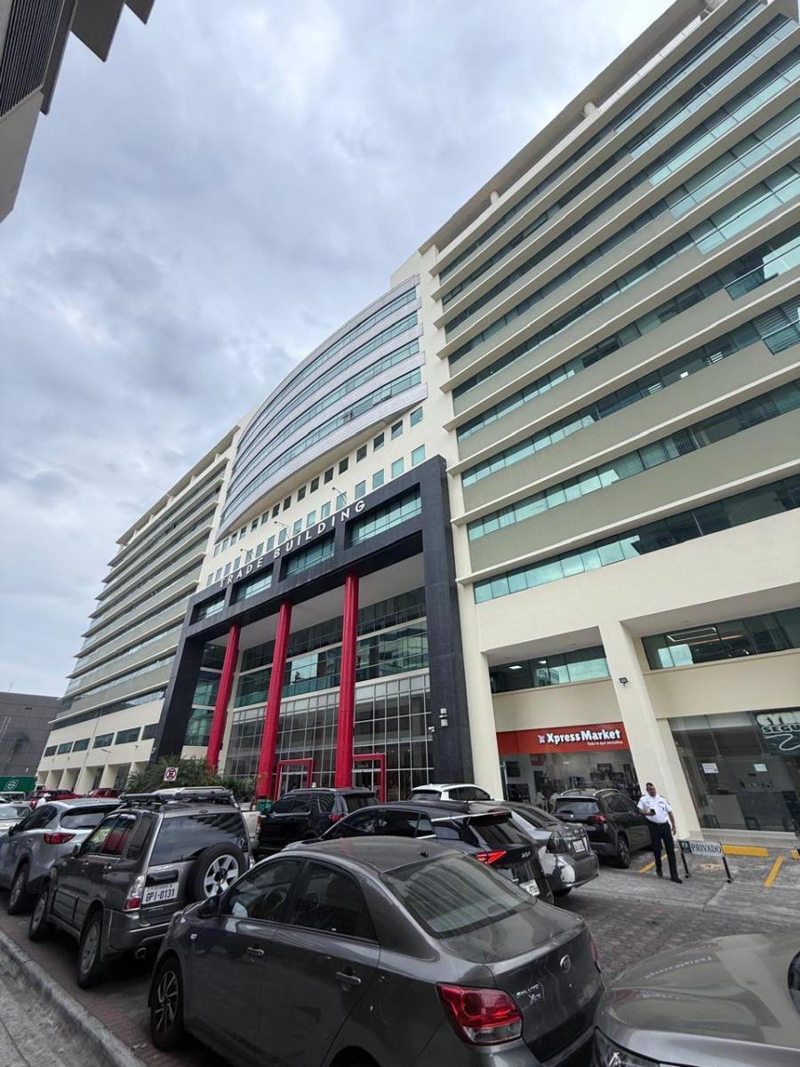 Venta de Oficina en Edificio Trade Building Torre B Piso 6, Guayas — imagen 9