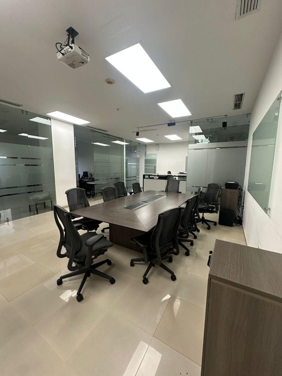 Vendo Espectacular Oficina Corporativa, Av Francisco de Orellana, Kennedy Norte, Iluminación Natural, Guayas — imagen 6
