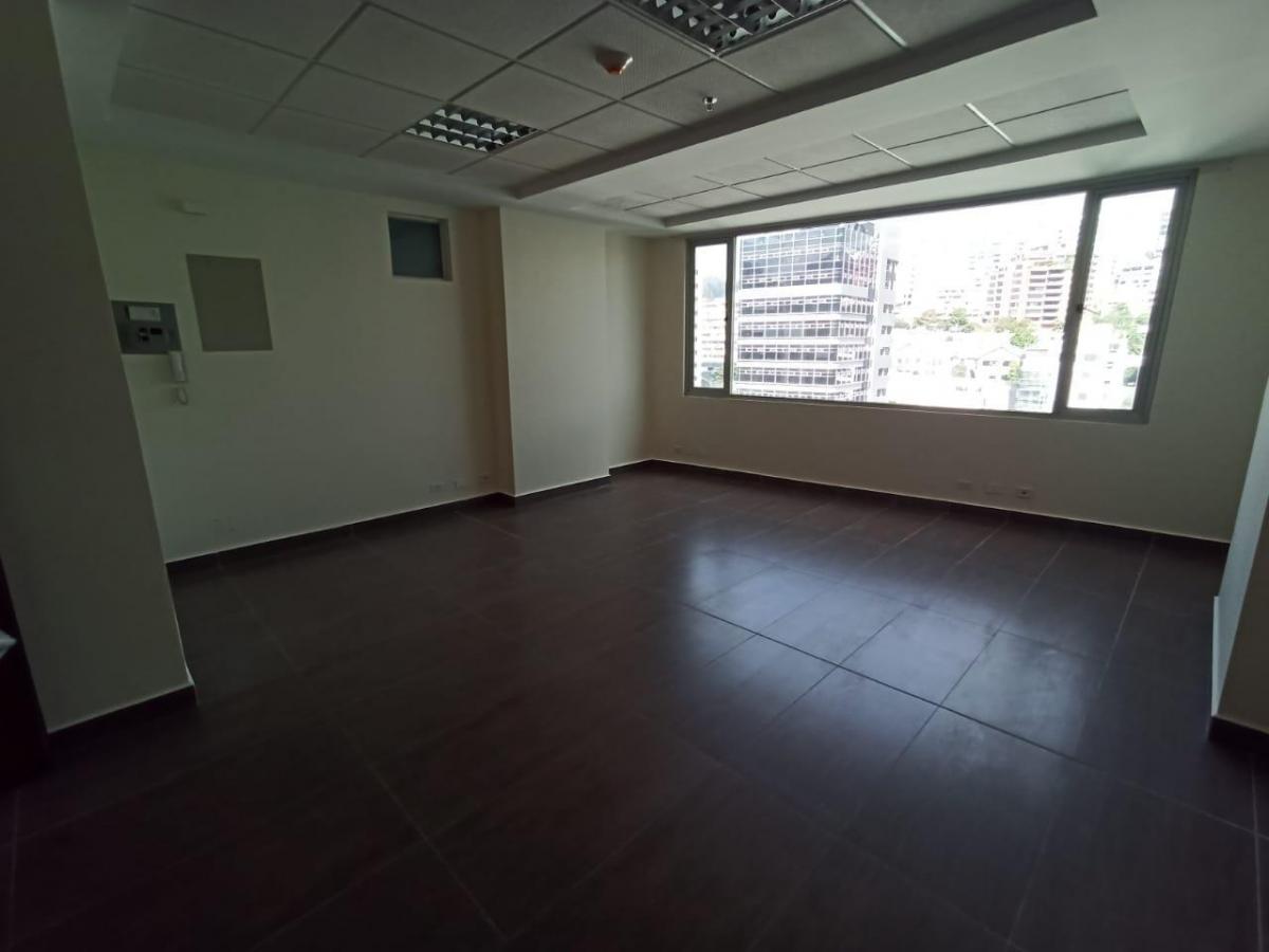 Oficina de Venta o Renta en Edificio de Lujo. Provincia de Pichincha — imagen 8