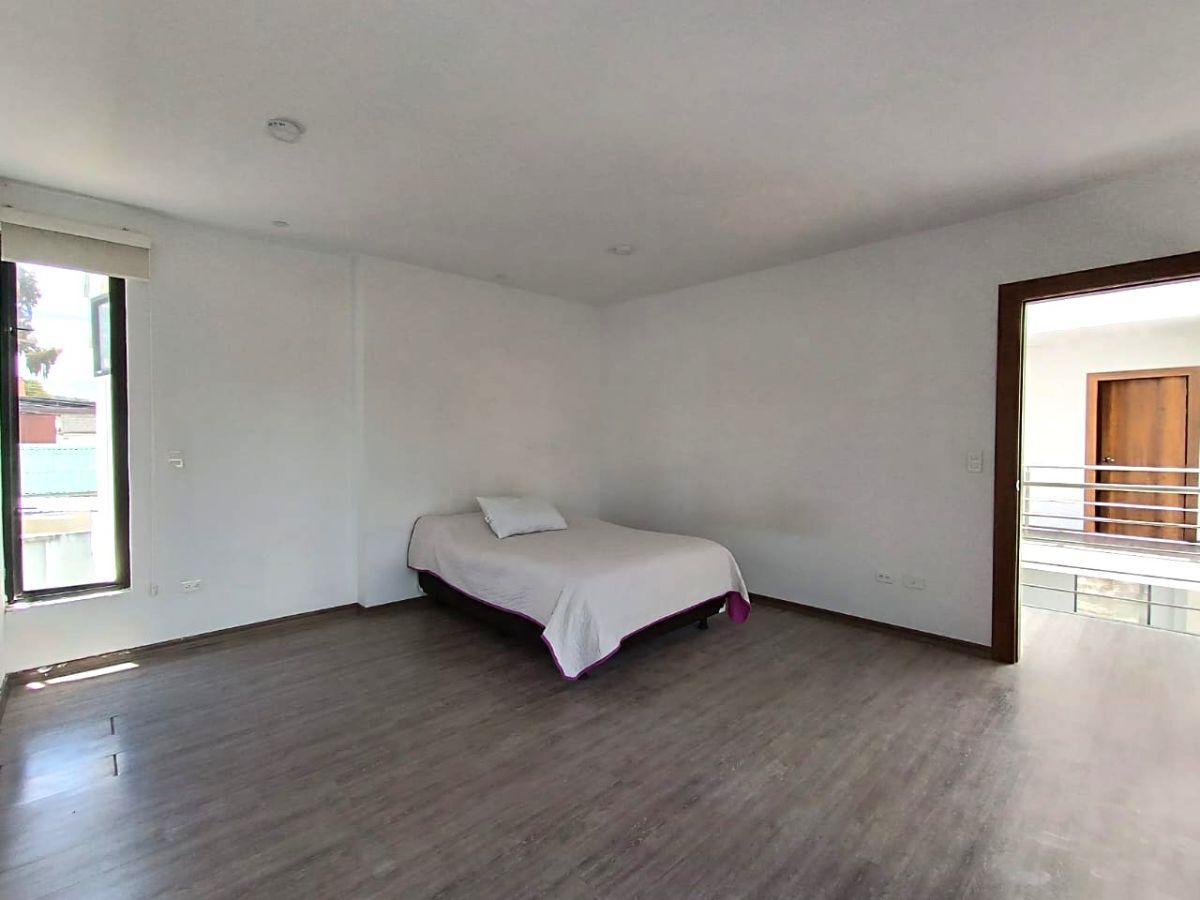 Vendo Casa Sector La Merced — imagen 6