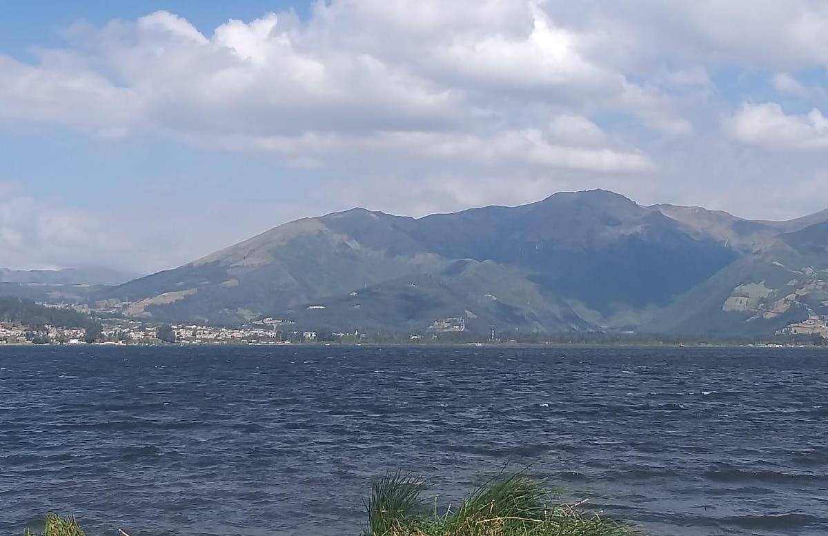 Vendo Terrenos en El Lago San Pablo, Imbabura — imagen 6
