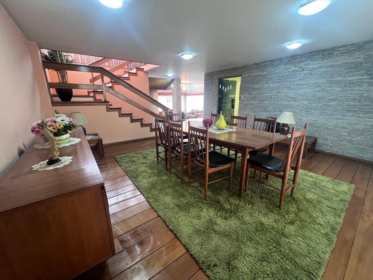 Exclusiva Residencia de 707 m² en El Pinar Alto con Terrazas y Jardines — imagen 10