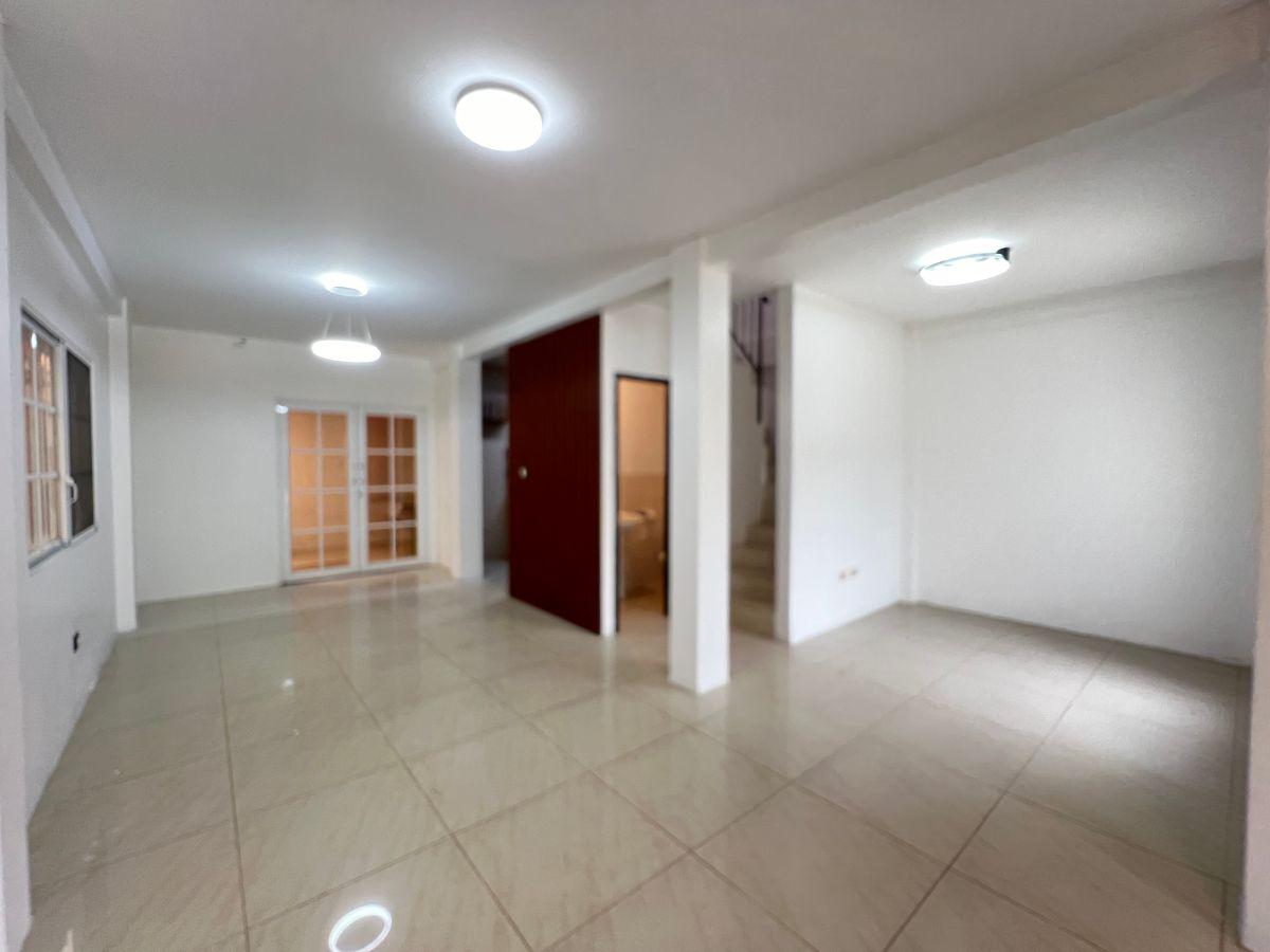 Casa de 105 m² con 4 Dorm. en Venta en León Febres Cordero, Guayas — imagen 6