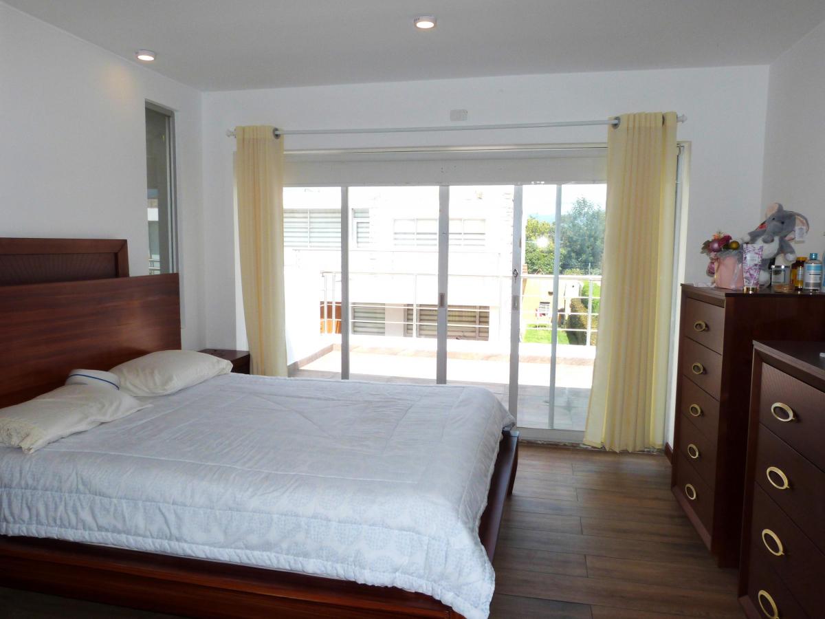 Tumbaco Casa en Venta 341 m² en Conjunto Moderna Patio — imagen 10