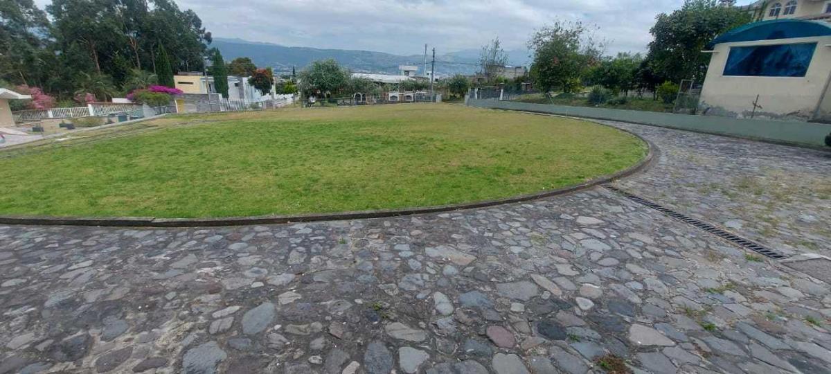 Venta Terreno, Casa Estreno un Solo Nivel, Lotizacion Cashapamba — imagen 2