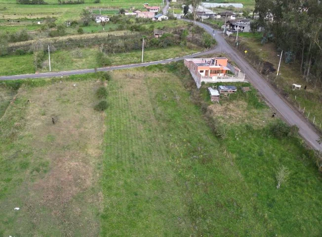 Terreno en venta en Santiago De Pillaro — imagen 2