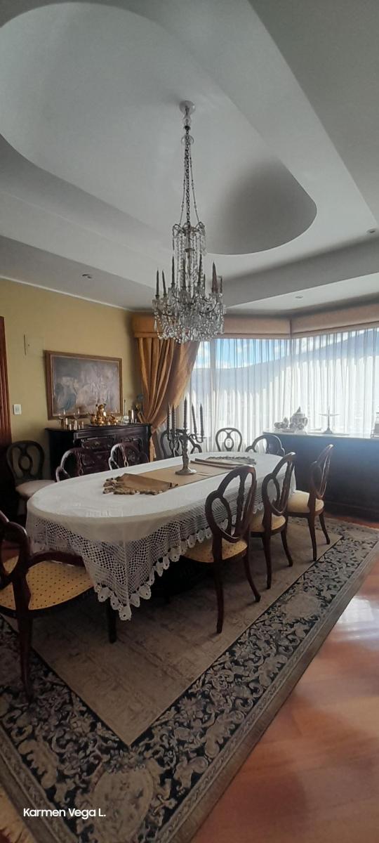 Oportunidad de Venta González Suárez Pent - House de Lujo 402 m² | 4 Habitaciones | 4 Parqueaderos — imagen 8