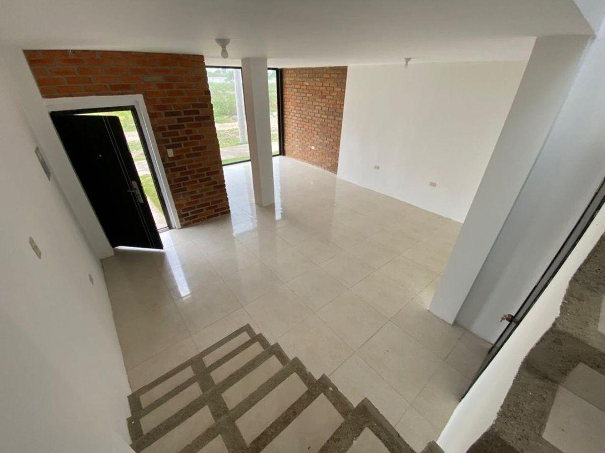 Se Vende Casa por Estrenar - Urb Yasuní en Machala, El Oro — imagen 10