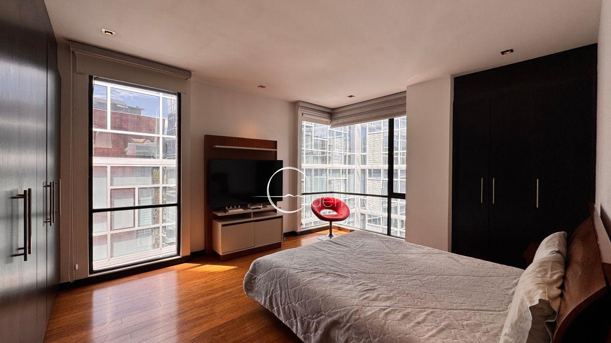 En Renta o Venta Penthouse de Lujo (Amoblado) con Terraza Sobre La Rep. de El Salvador — imagen 4