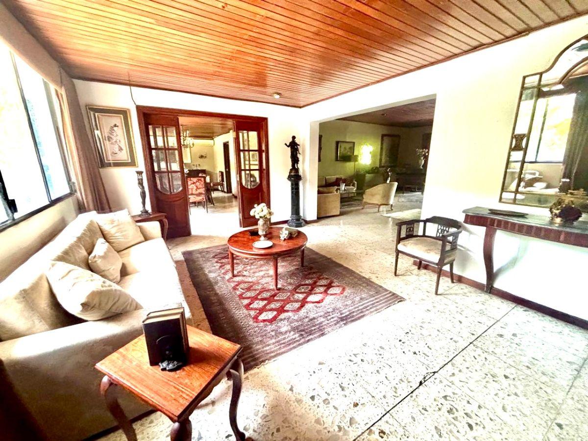 Vendo Propiedad Urdesa Comercial Zarc - 2 Ave Otto Arosemena Gomez. Ideal Oficinas, Clínicas, Comercio, Guayas — imagen 7