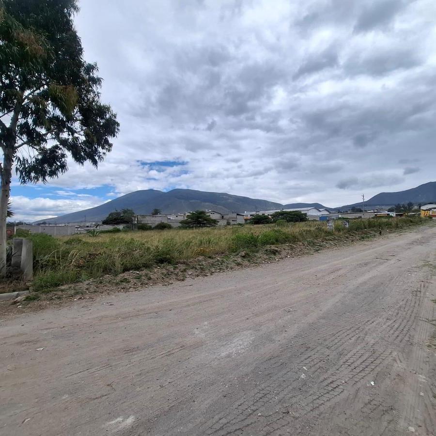 De Venta Terreno en La Mitad del Mundo - Sector Rumicucho — imagen 9