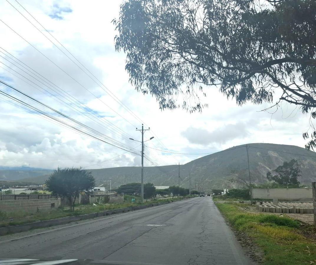 De Venta Terreno en La Mitad del Mundo - Sector Rumicucho — imagen 6