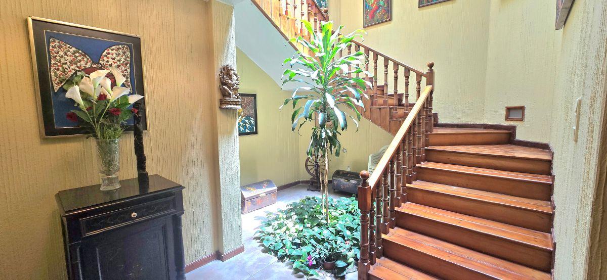 Se Vende Casa Dentro de La Urbanizacion Miravalle 2 — imagen 6
