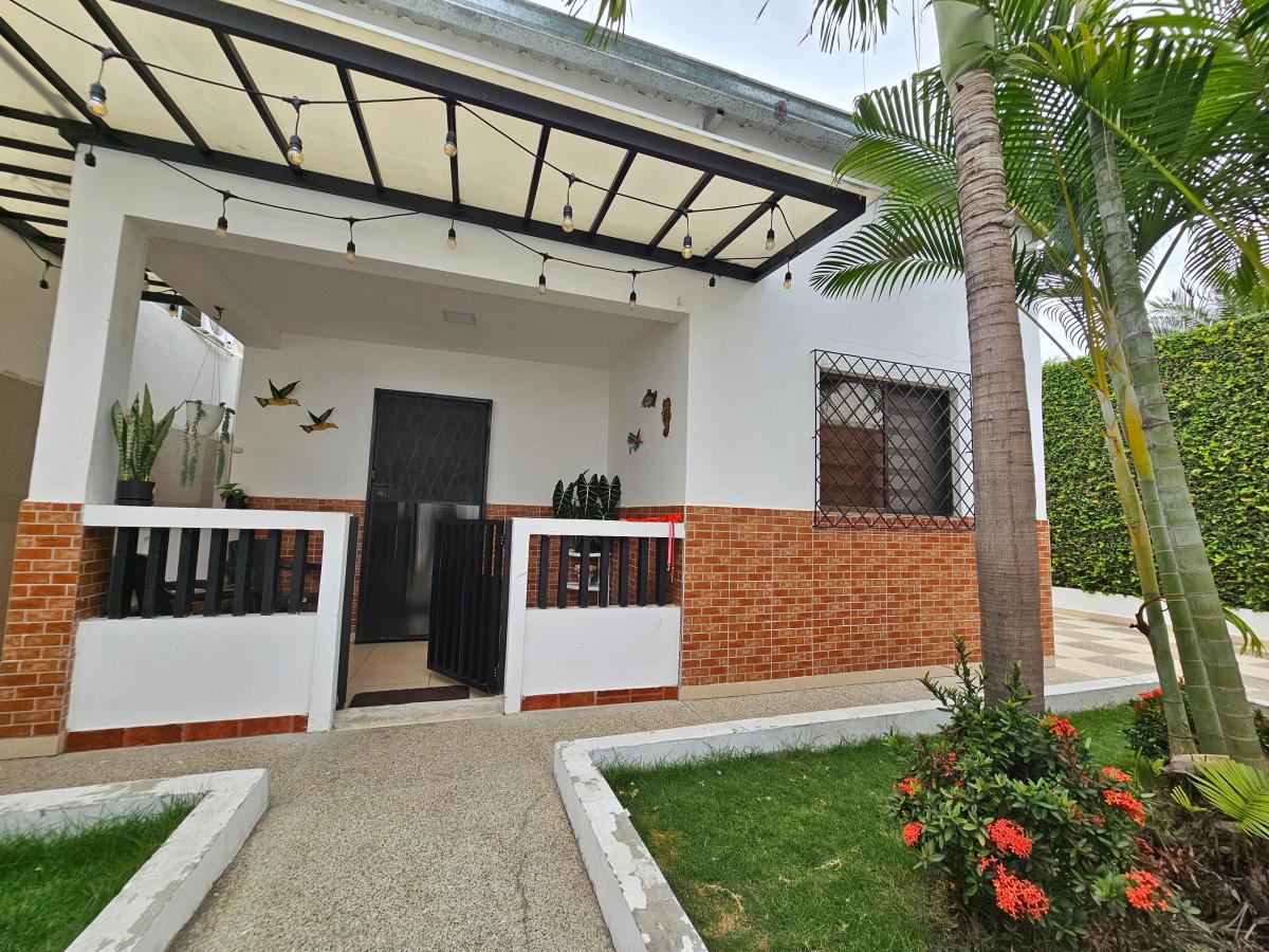 Precio Rebajado Vendo Hermosa Casa con Piscina y Suites en Salinas — imagen 9