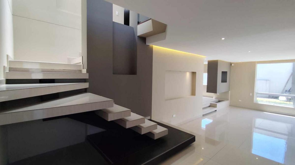 Casa de Venta en El Sector Rancho San Francisco — imagen 9