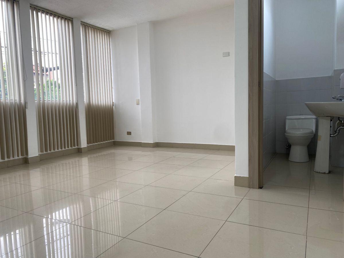 Espacio Multifuncional de 400 m² en Juan Tanca Marengo – Ideal Para Oficina, Local Comercial, Bodega, Guayas — imagen 6
