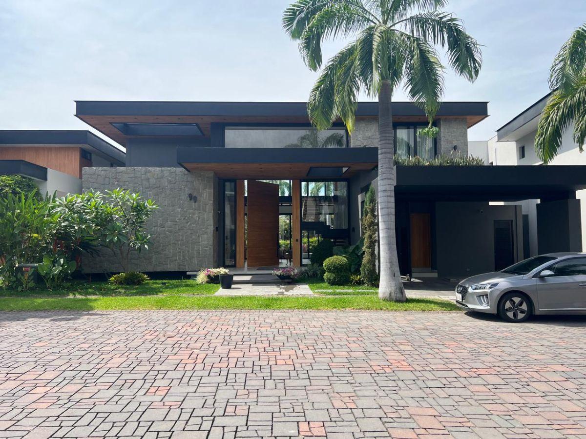 Hermosa Casa en Venta con Piscina - Isla Mocoli, Guayas — imagen 7