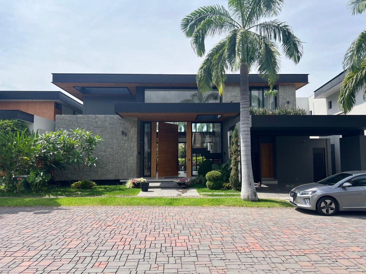 Hermosa Casa en Venta con Piscina - Isla Mocoli, Guayas — imagen 2