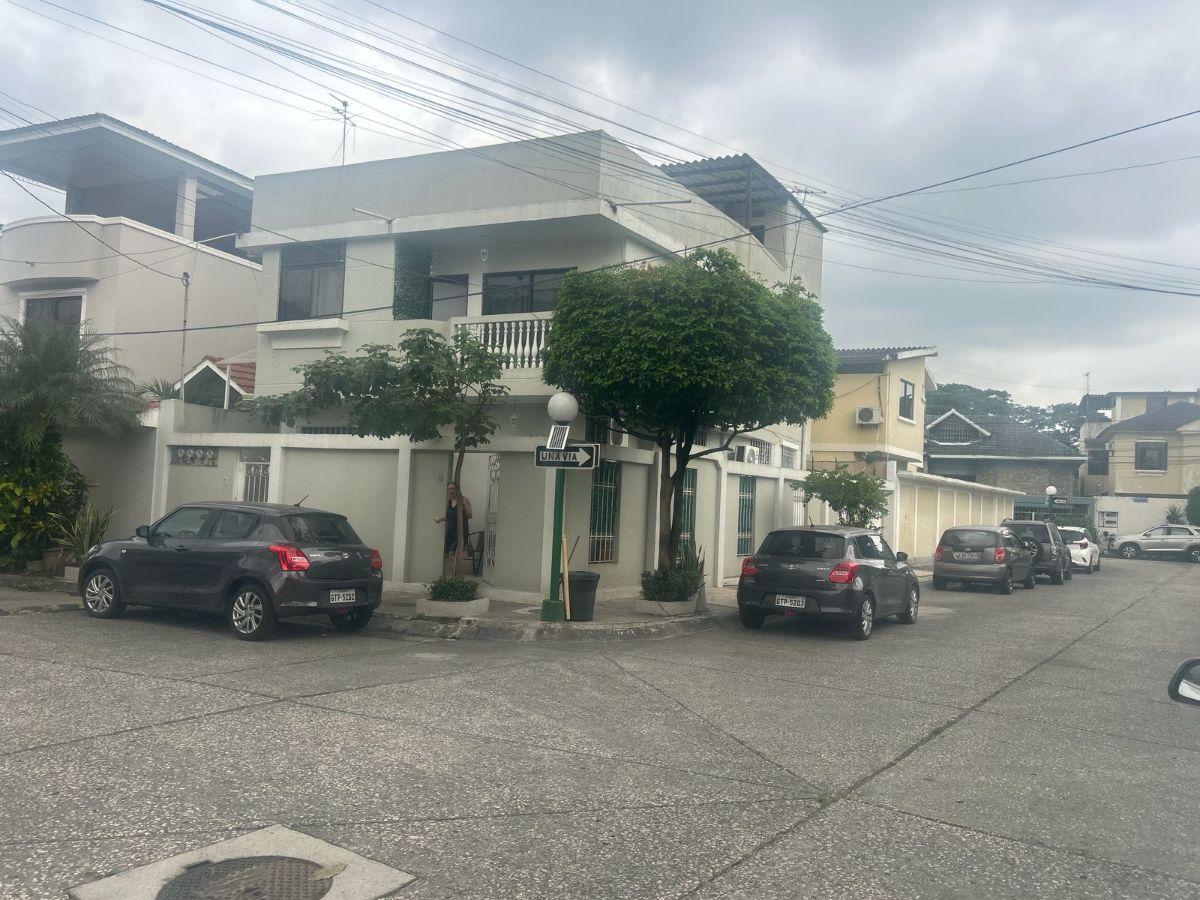 Venta de Casa en Urdenor Multifamiliar, Guayas — imagen 10
