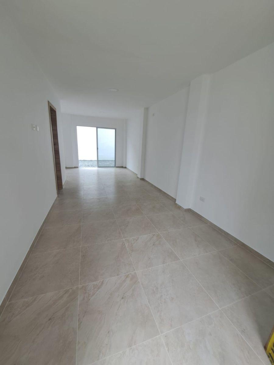 Casa a Estrenar en Urbanización Vistana 2000, Cantón Daule, Vía a Samborondon y Guayaquil, Guayas — imagen 4
