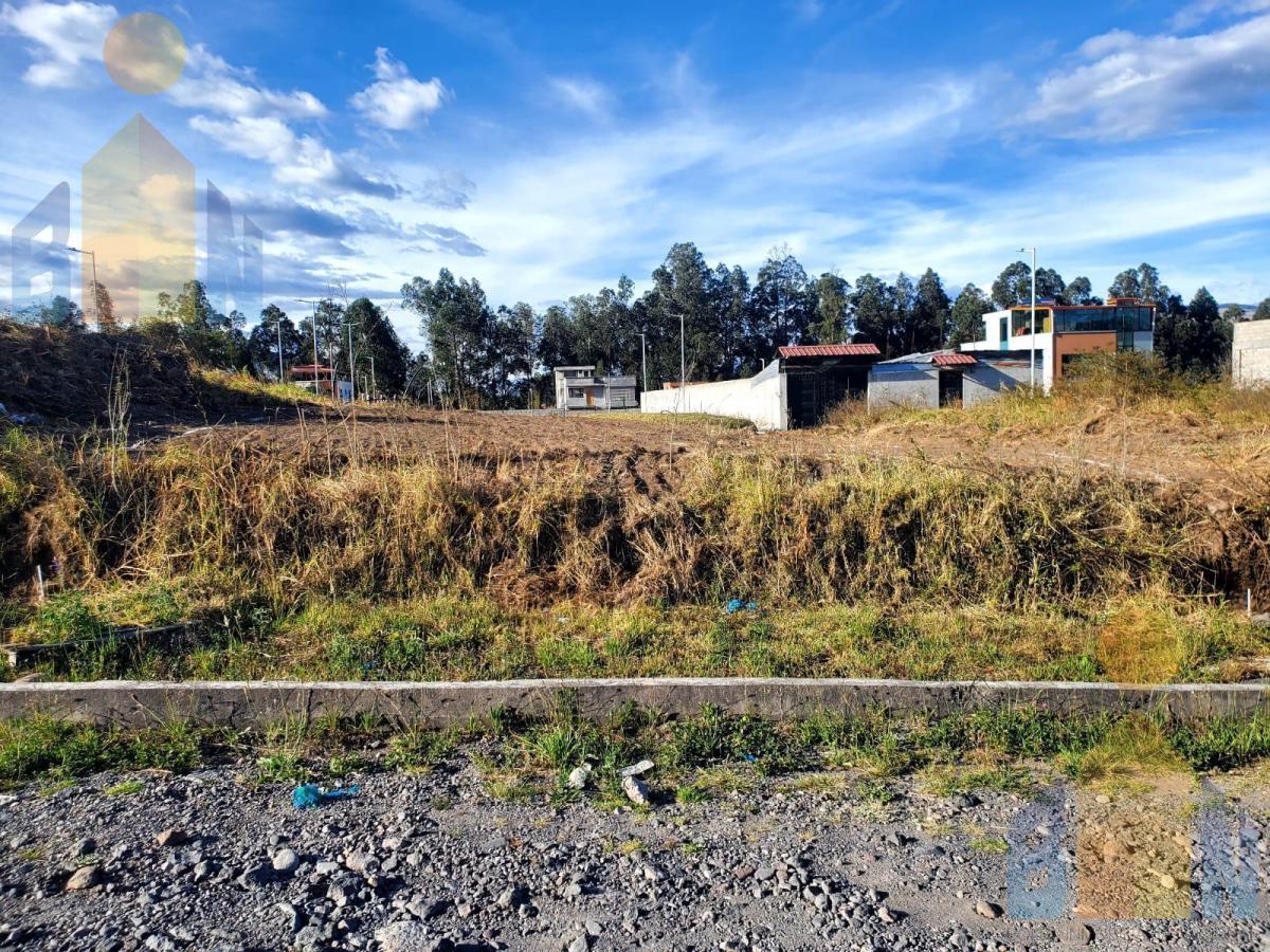 Terreno Plano en Venta Valle de Los Chillos Sector Colegio La Salle — imagen 8