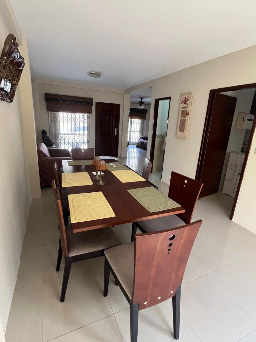 Venta Casa de Cuatro Habitaciones en Villa Club Etapa Kripton/samborondon/ Aurora, Guayas — imagen 8