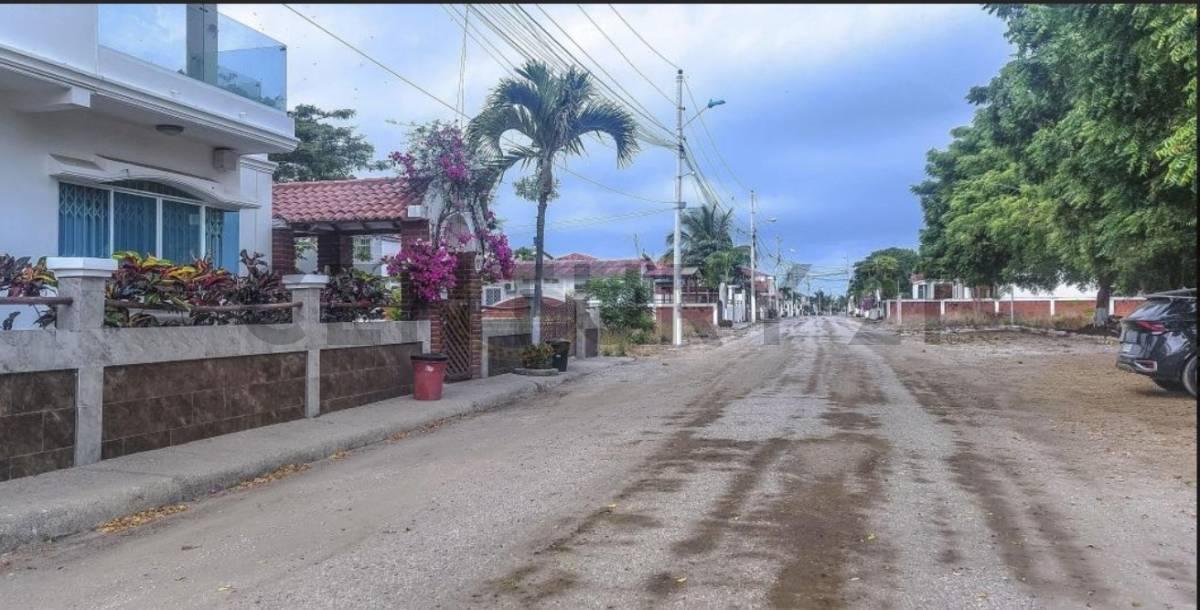 Venta de Terreno en Urb. Arenas del Pacífico, Playas, Guayas — imagen 6