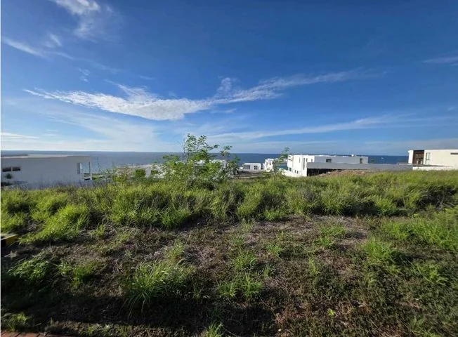 Terreno en venta en Manta — imagen 1