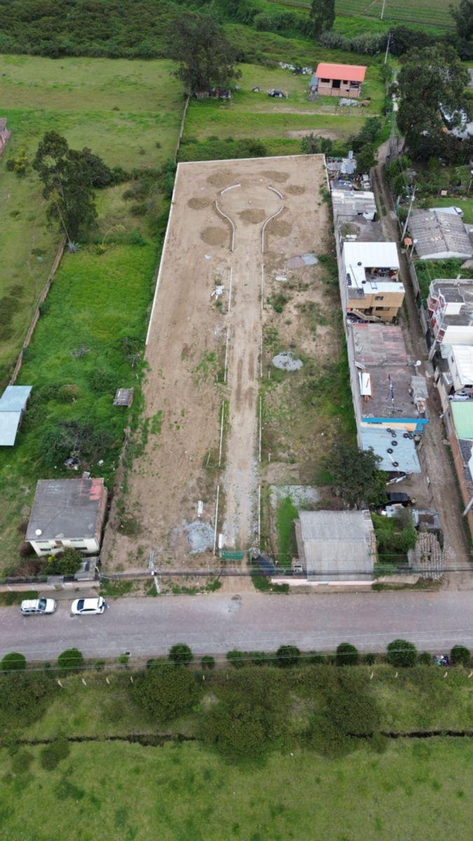 Terreno de 200 m² en Venta - Pifo — imagen 4