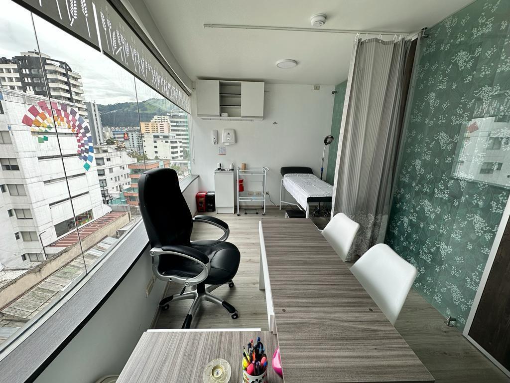 Oficina 83 m² Orellana Centro Norte Piso 7 Vista — imagen 2