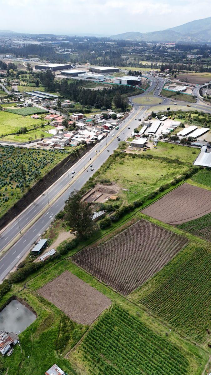 Venta Terreno. 1 Has Tababela. Excelente Oportunidad de Inversion. Provincia de Pichincha — imagen 8