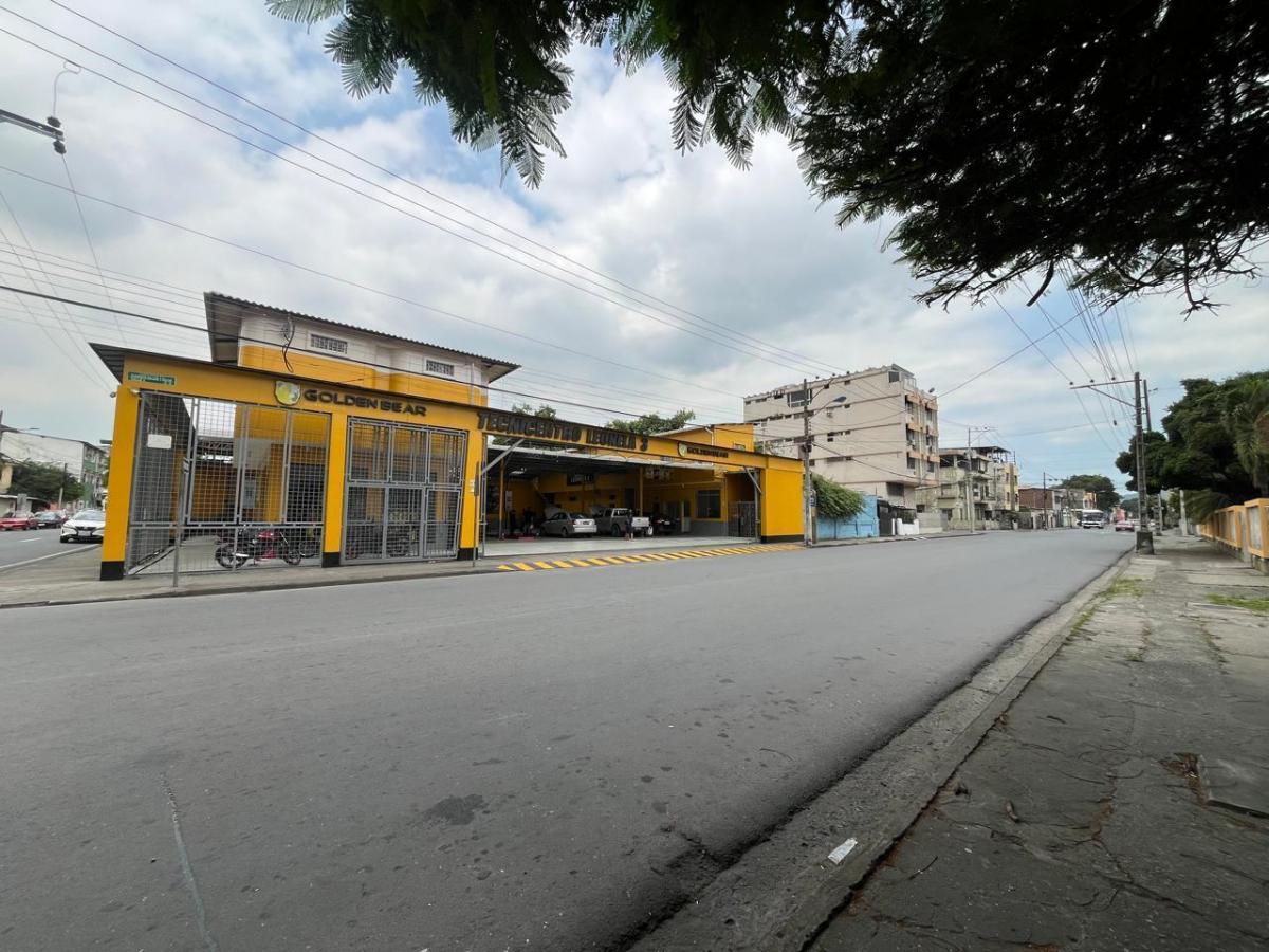 Vendo Terreno Esquinero Uso Comercial en Centro de Guayaquil, Guayas — imagen 8