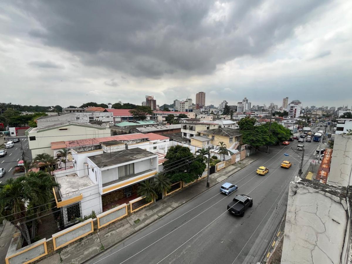 Vendo Terreno Esquinero Uso Comercial en Centro de Guayaquil, Guayas — imagen 6