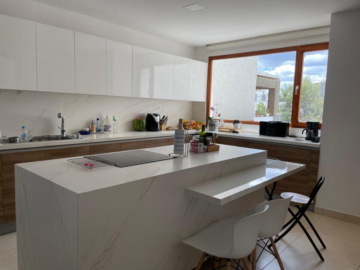 Departamento de 220 m² con 3 Recámaras en Venta en Cumbayá — imagen 9