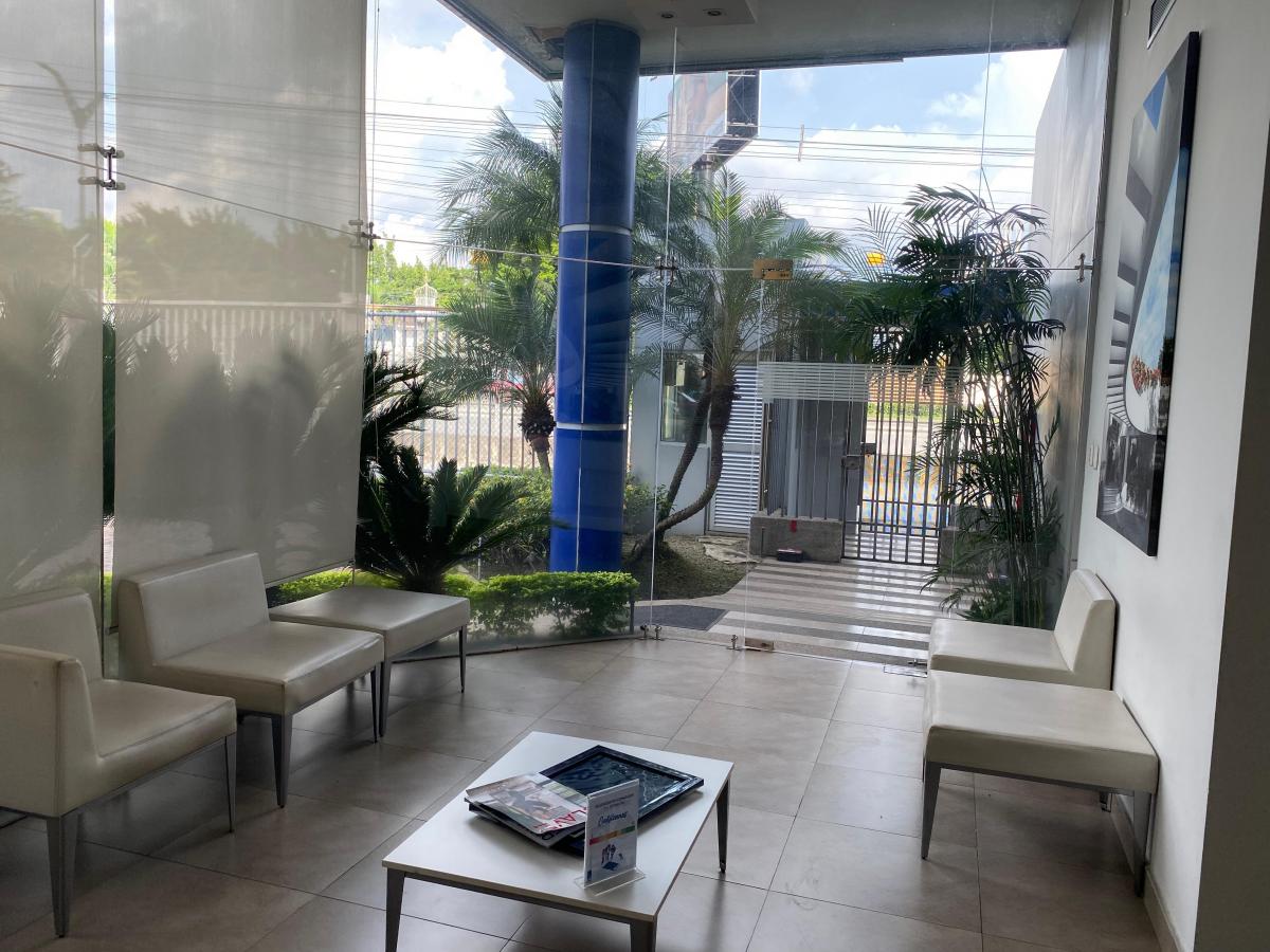 Venta de Oficina en Urb. Santa Leonor - H. Rios, Guayas — imagen 10
