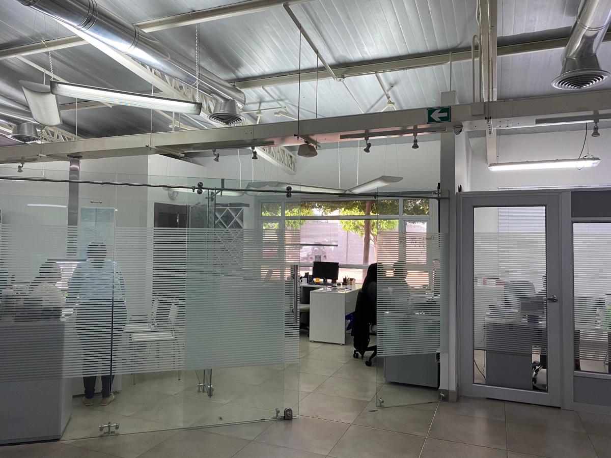 Venta de Oficina en Urb. Santa Leonor - H. Rios, Guayas — imagen 6