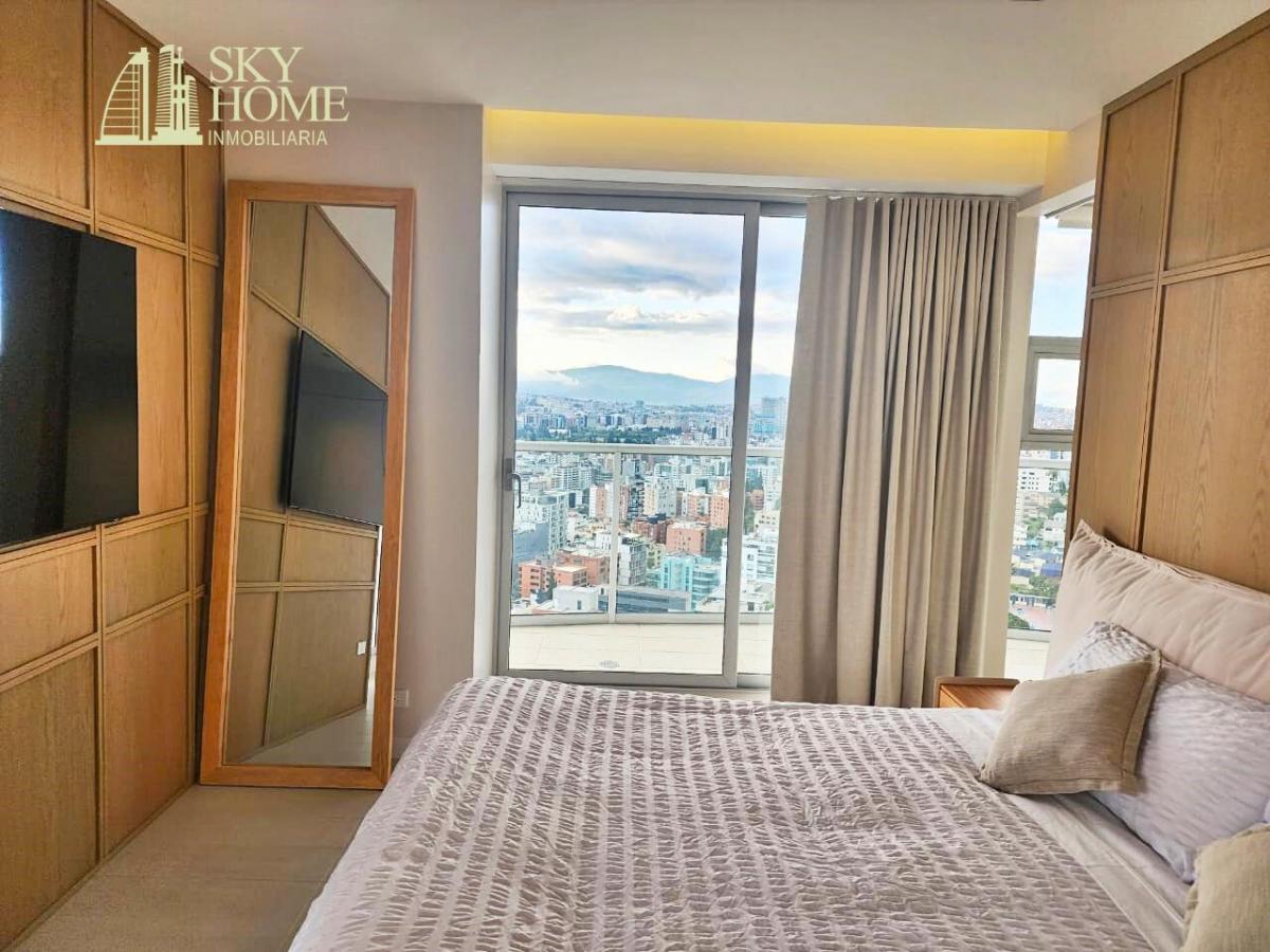 Venta Departamento de Lujo en Yoo Quito – González Suárez | 2 Dorm. + Terraza 40 m² + Vista Panorámica — imagen 7
