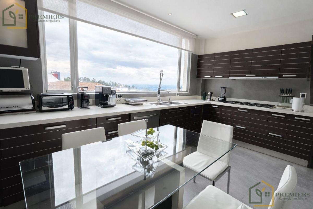 Venta Departamento Duplex 4 Dorm. Cumbaya — imagen 6