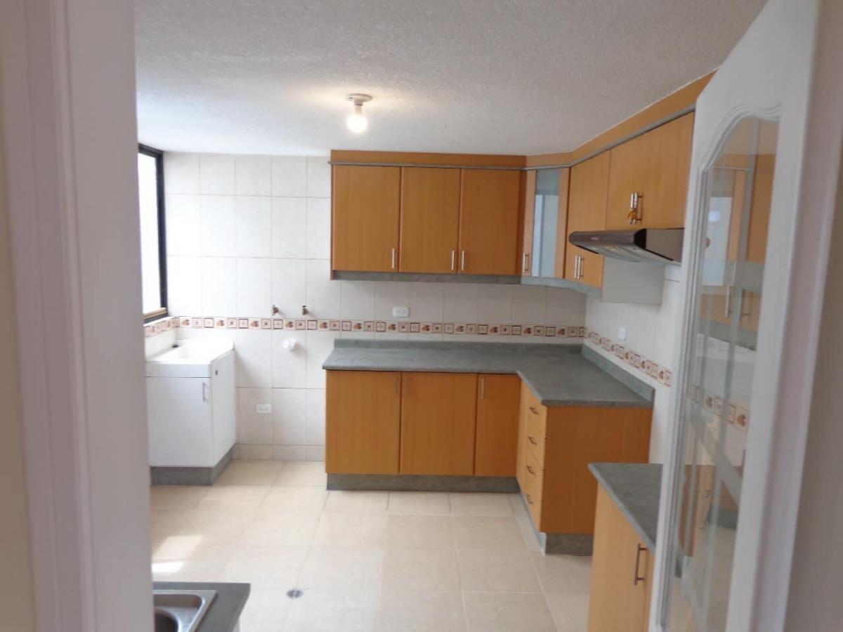 Vendo Departamento Conjunto Habitacional Sector Norte Mena del Hierro — imagen 8