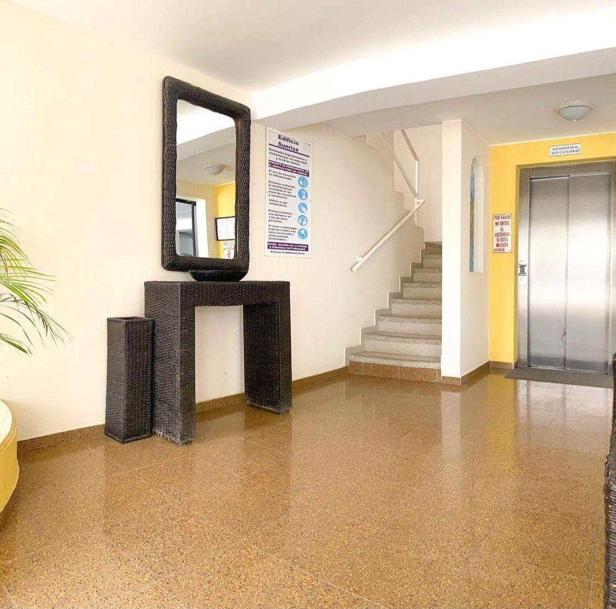 Departamento Amoblado de Venta en Tonsupa — imagen 9