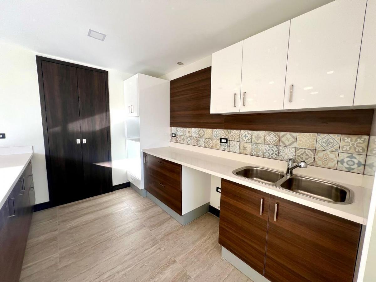Mv - Sector Gonzalez Suarez, en Venta Dpto 2d 104 m² Mas Terraza — imagen 7