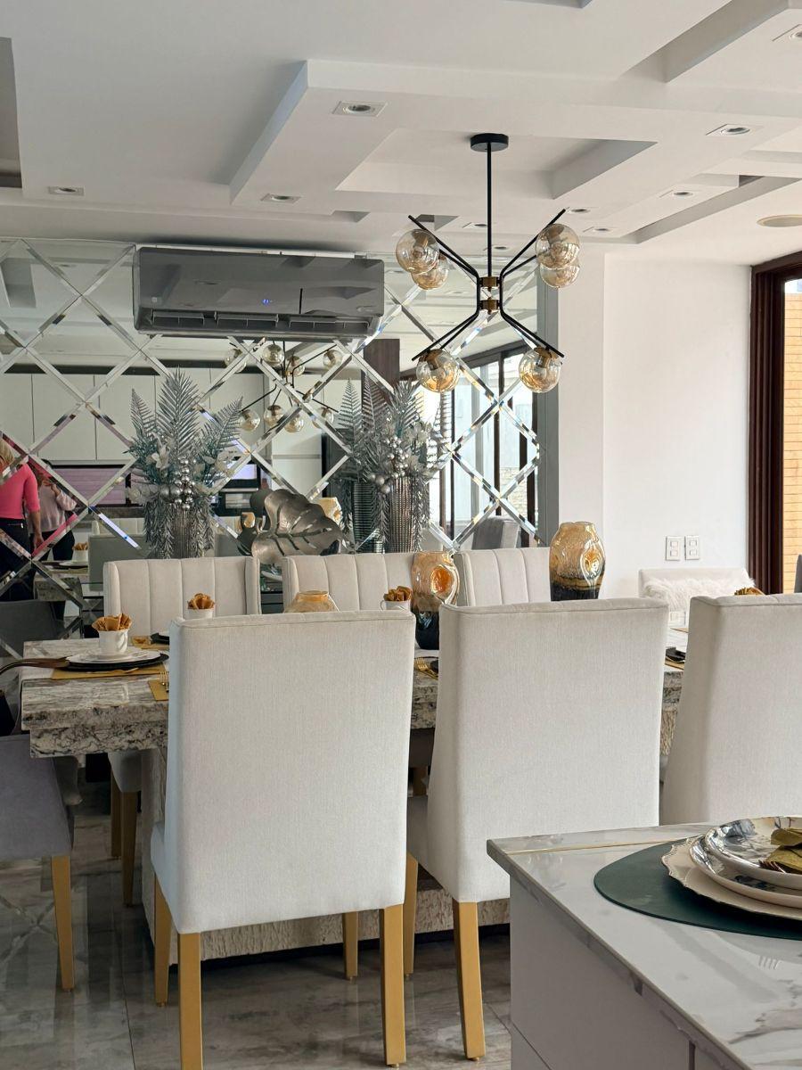 Vendo Casa Moderna y Totalmente Remodelada en Ciudad Celeste, Guayas — imagen 8