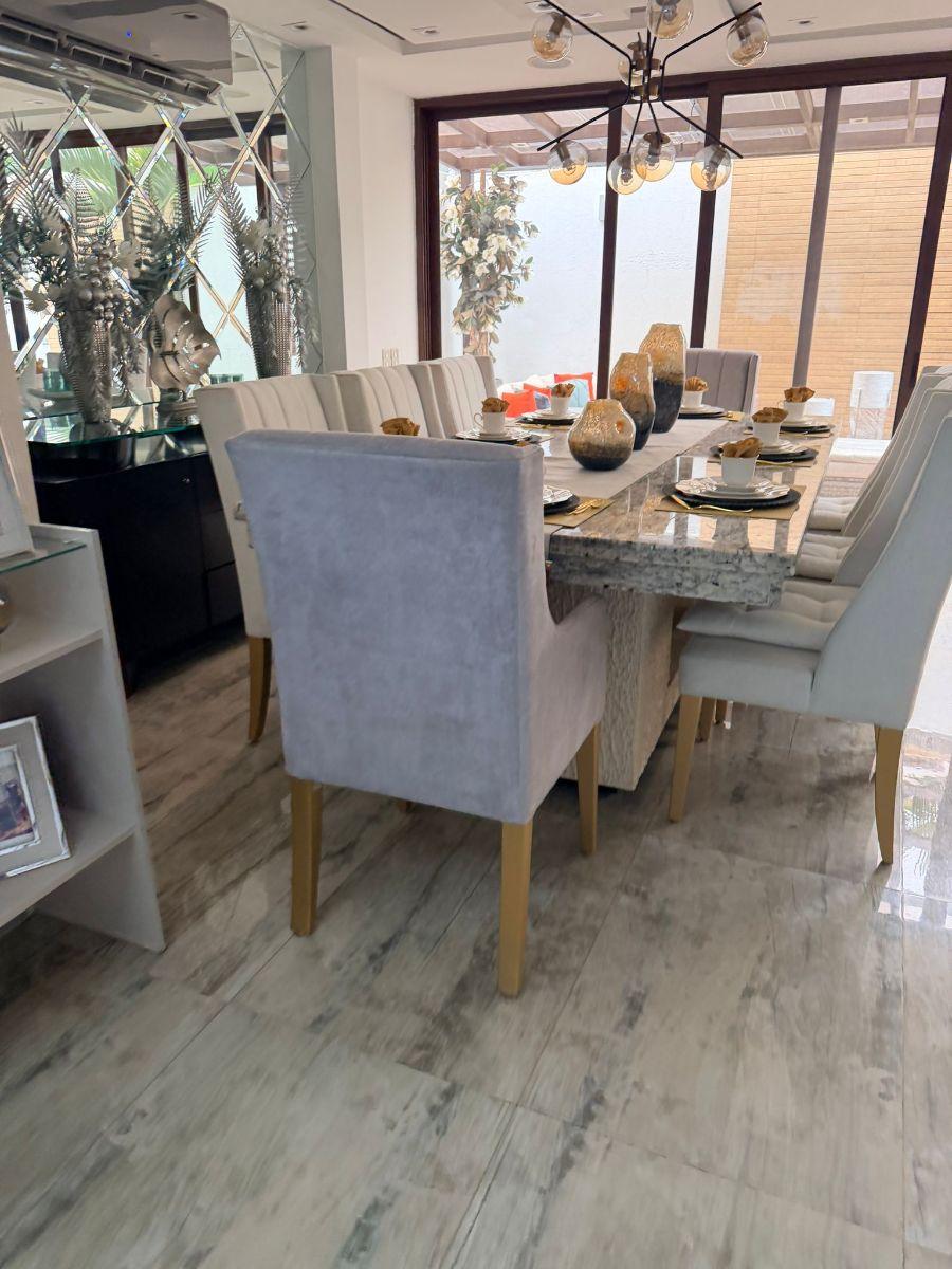 Vendo Casa Moderna y Totalmente Remodelada en Ciudad Celeste, Guayas — imagen 6