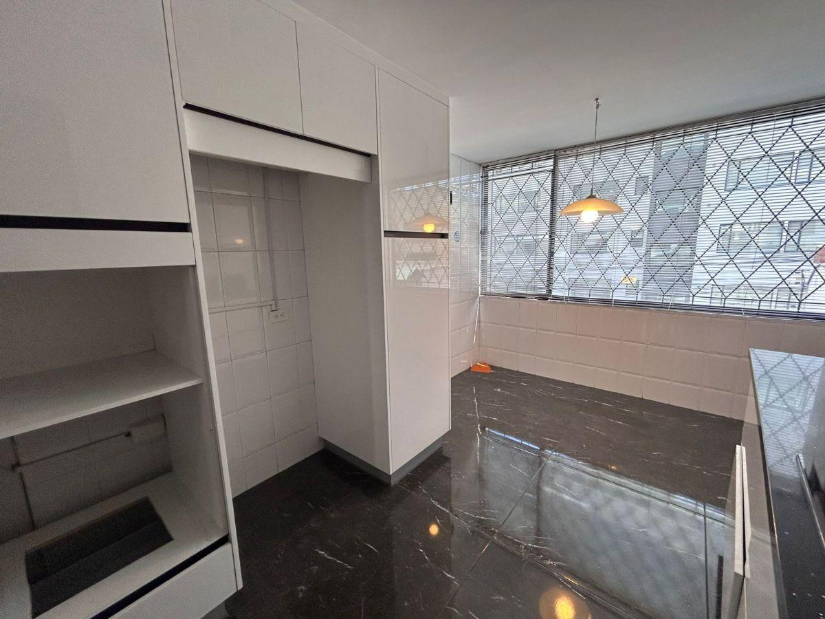 Amplio Departamento Remodelado en Venta — imagen 6