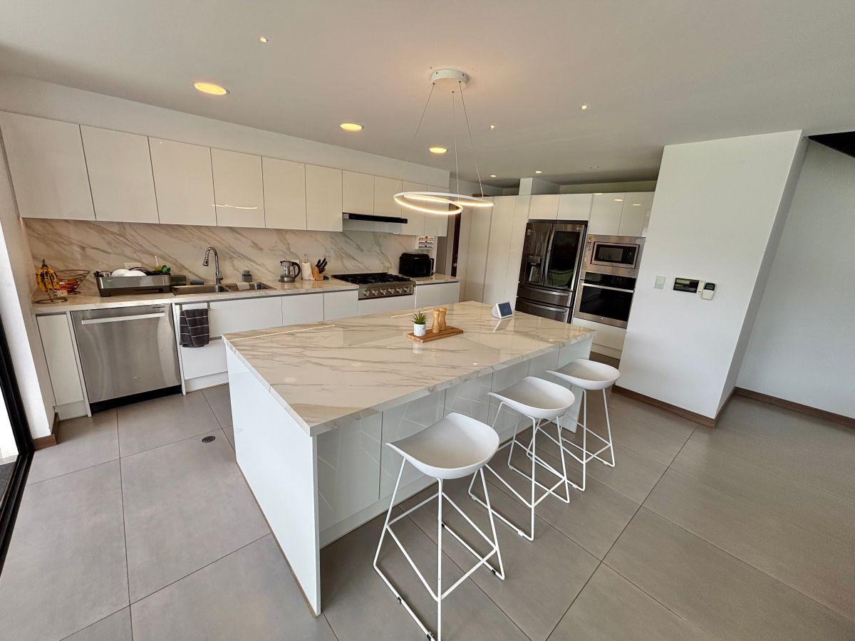 Espectacular Casa de Venta en Tumbaco — imagen 7