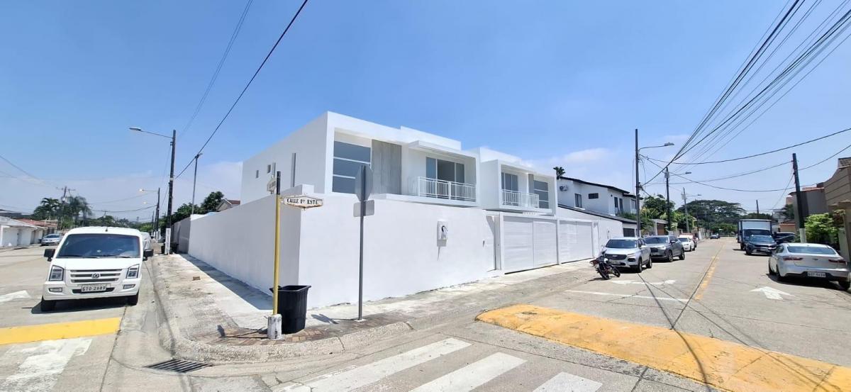 Casa en Venta Urb. La Puntilla de Estreno, Guayas — imagen 10