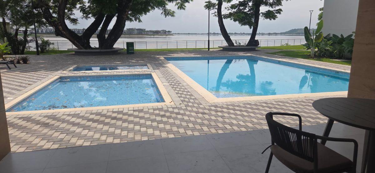Venta Casa Estreno Cuatro Habitaciones en Urbanización La Riona Km 3 Via Samborondon, Guayas — imagen 6